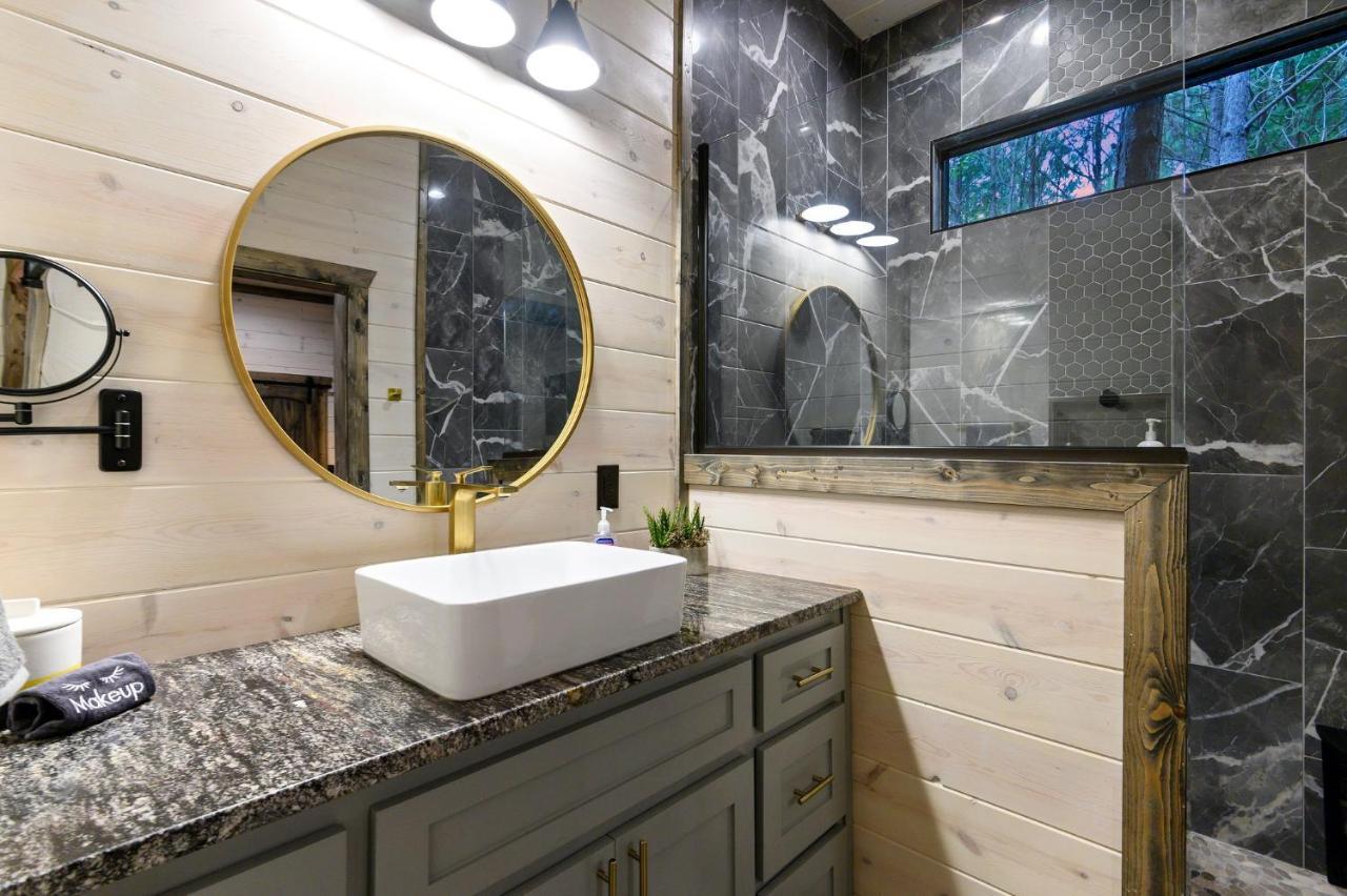 Unwind In Style! *New* Sip And Stay Hideaway Брокен-Боу Экстерьер фото