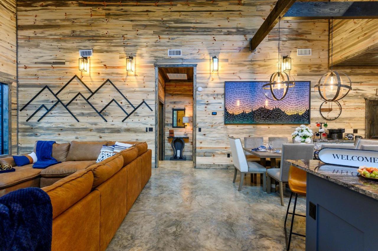 Unwind In Style! *New* Sip And Stay Hideaway Брокен-Боу Экстерьер фото